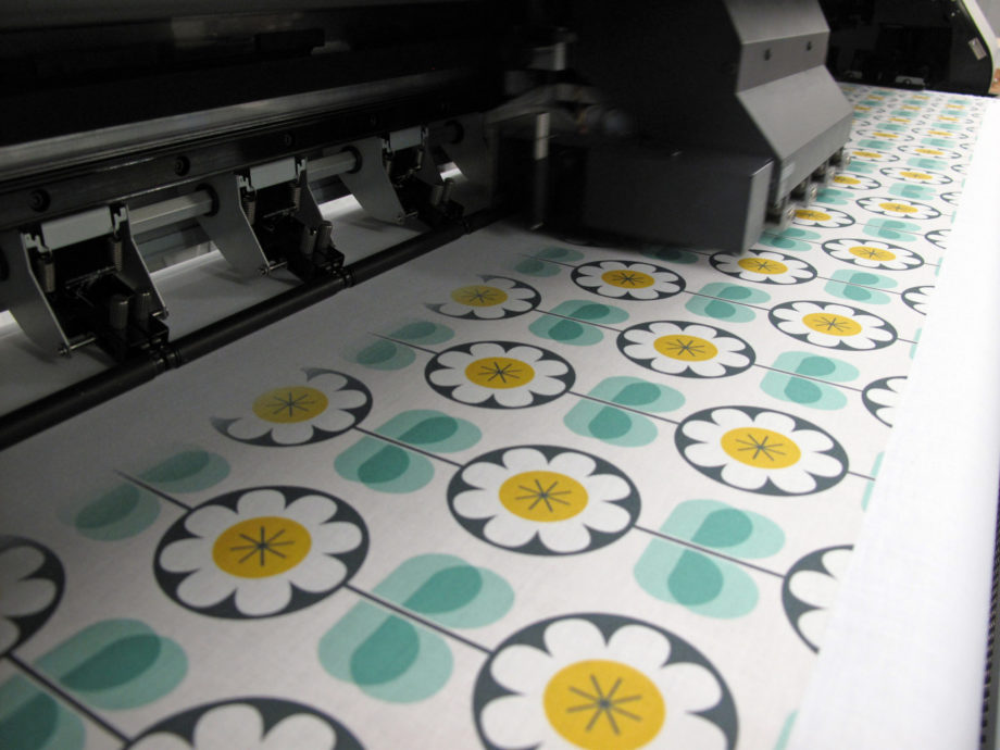 A guide to different fabric printing methods